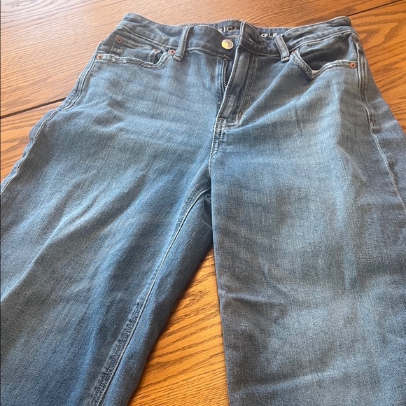 American Eagle Dreamy Drape Stretch Super High Waisted Baggy Wide Leg Jean - Picture 6 of 14